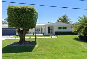 5955 Sw 64th Ave, South Miami