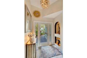 648 W Palm Aire Dr, Pompano Beach