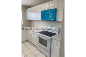 1316 White Pine Dr Wellington, FL 33414 - MLS#A11917581