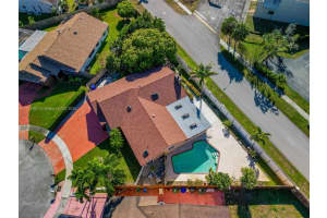 8920 Nw 15th St Pembroke Pines, FL 33024 - MLS#A11917601