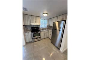 3901 NW 9th Ave APT 11, Pompano Beach, FL 33064, - MLS#A11917646