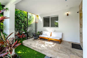 1360 SW 16th St, Miami, FL 33145, - MLS#A11917662