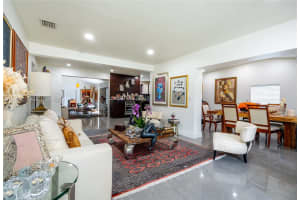 1360 SW 16th St, Miami, FL 33145, - MLS#A11917662