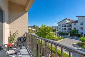 7915 Nw 104th Ave 24 Doral, FL 33178 - MLS#A11917671