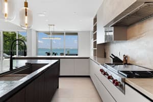 1379 N Venetian Way, Miami Beach, FL 33139, - MLS#A11917675