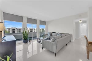 700 Biltmore Way 505 Coral Gables, FL 33134 - MLS#A11917676