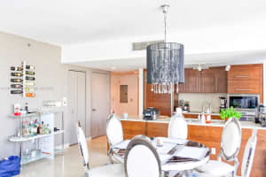 475 Brickell Ave 1615, Miami