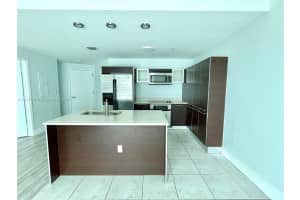 1900 N Bayshore Dr #3907, Miami, FL 33132, Sold 12/16/25