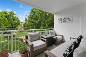 4400 Hillcrest Dr APT 303B, Hollywood, FL 33021, - MLS#A11917744