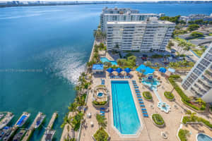 7601 E Treasure Dr APT 1920, North Bay Village, FL 33141, - MLS#A11917761