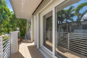 1101 98th St APT 5, Bay Harbor Islands, FL 33154, - MLS#A11917801