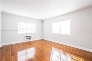 330 84th St APT 12, Miami Beach, FL 33141, - MLS#A11917824