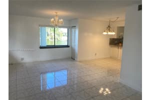 200 Wimbledon Lakes Dr #200, Plantation, FL 33324, - MLS#A11917854