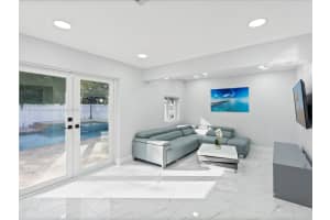 6820 Sw 9th St Pembroke Pines, FL 33023 - MLS#A11917865