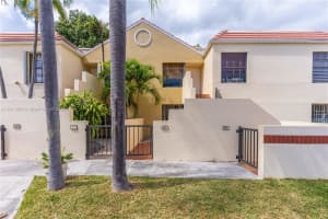 12915 Sw 88th Ter C-104, Miami