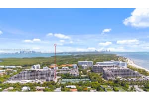 151 Crandon Blvd 206 Key Biscayne, FL 33149 - MLS#A11917897