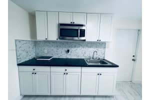 MLS# A11917906, West Park, Florida 33023