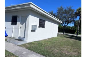 1995 NE 167th St #1, North Miami Beach, FL 33162, - MLS#A11917929