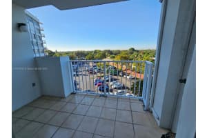 1200 Ne Miami Gardens Dr 605w Miami, FL 33179 - MLS#A11917940