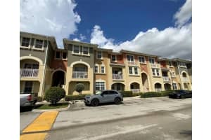 10805 Nw 89th Ter 208-4, Doral