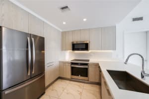 2000 Metropica Way 306, Sunrise