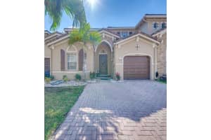 15242 Sw 8th Way Miami, FL 33194 - MLS#A11917966