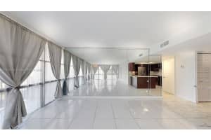 1000 Parkview Dr APT 431, Hallandale Beach, FL 33009, - MLS#A11918015
