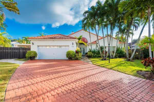 9351 Sw 118th Pl, Miami