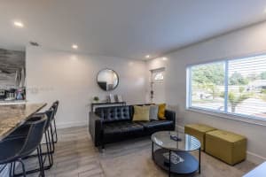 5841 NE 3rd Ave, Fort Lauderdale, FL 33334, - MLS#A11918024