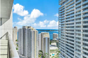 475 Brickell Ave 3113, Miami