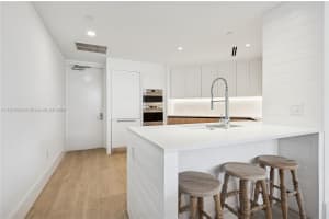 Resort Villa One, 705 Crandon Blvd APT 306, Key Biscayne, FL 33149, - MLS#A11918055