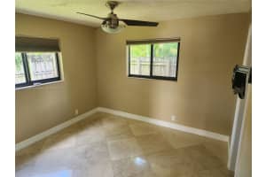 210 Sw 8th Ave 1-3 Fort Lauderdale, FL 33316 - MLS#A11918089