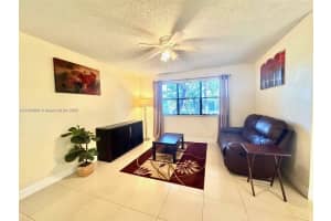 620 S Park Rd # 27-2, Hollywood, FL 33021, - MLS#A11918101