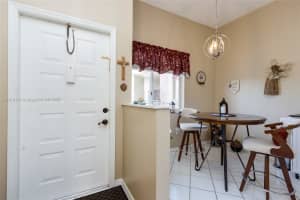 7702 Trent Dr 408 Tamarac, FL 33321 - MLS#A11918107