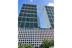 55 Se 6th St 1207, Miami