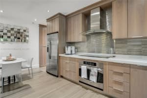 259 E Shore Dr Miami, FL 33133 - MLS#A11918134