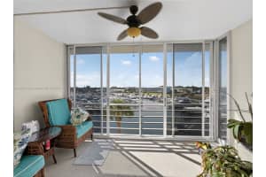 21 E Yacht Club Dr 505 North Palm Beach, FL 33408 - MLS#A11918139