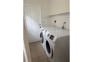 2730 Nw 15th Ct 2 Fort Lauderdale, FL 33311 - MLS#A11918194