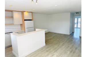 2185 Ne 123rd St 110, North Miami