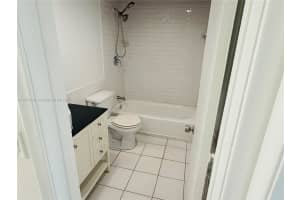 2185 NE 123rd St APT 110, North Miami, FL 33181, - MLS#A11918199