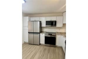 605 Ives Dairy Rd 306-7 Miami, FL 33179 - MLS#A11918207