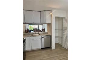 605 Ives Dairy Rd 306-7 Miami, FL 33179 - MLS#A11918207