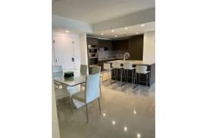 7661 Nw 107th Ave 610, Doral