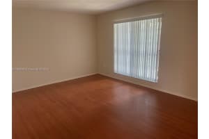 10784 N Kendall Dr APT D4, Miami, FL 33176, - MLS#A11918241