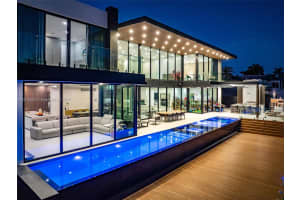 1102 Washington St, Hollywood, FL 33019, - MLS#A11918268