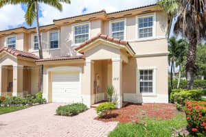 2412 NE 41st Pl, Homestead, FL 33033, - MLS#A11918289