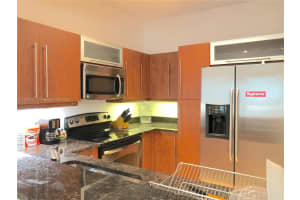 7350 Sw 89th St 408s, Miami