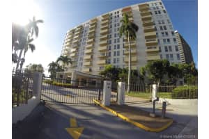 880 NE 69th St APT 2J, Miami, FL 33138, - MLS#A11918325