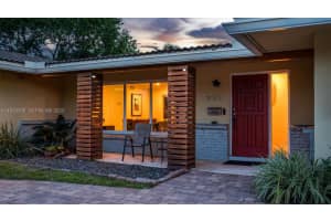 901 W Tropical Way Plantation, FL 33317 - MLS#A11918350