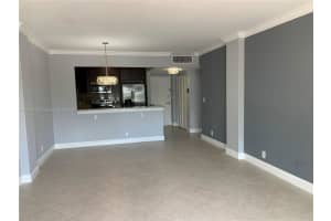 1455 N Treasure Dr APT 2M, North Bay Village, FL 33141, - MLS#A11918358